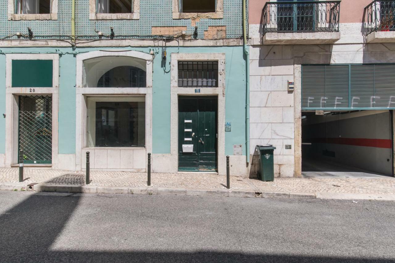 Blue Tiles In City Center Lisbon Bagian luar foto